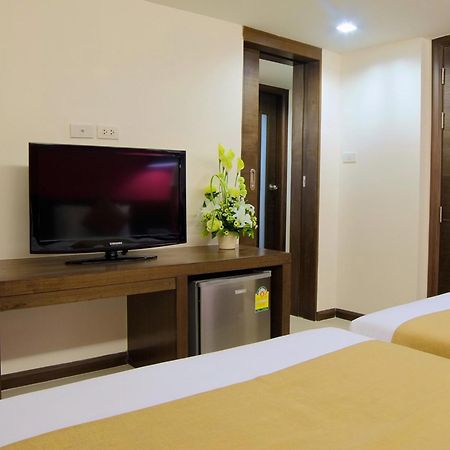 Grand Alpine Hotel Bangkok Zewnętrze zdjęcie