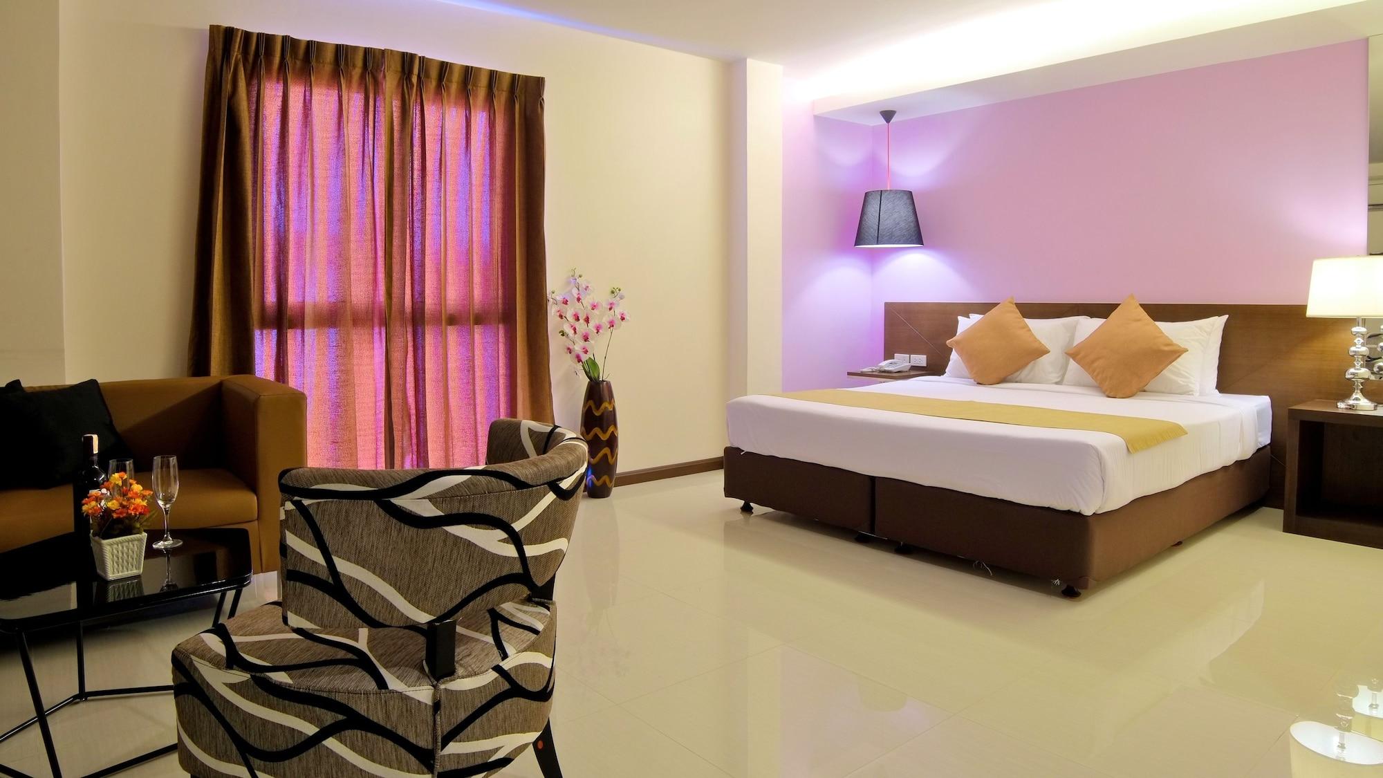 Grand Alpine Hotel Bangkok Zewnętrze zdjęcie