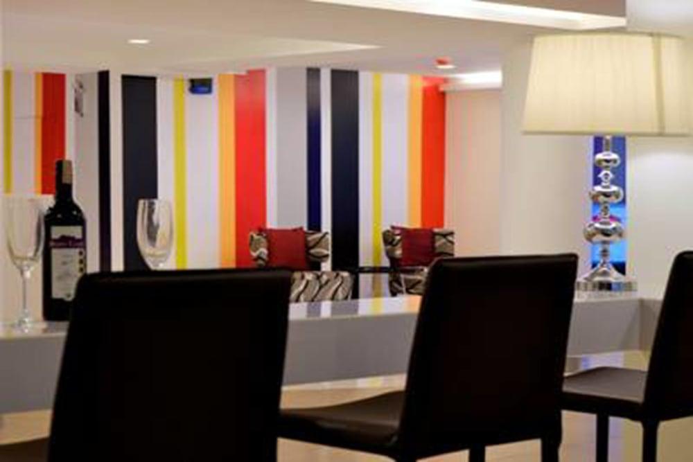 Grand Alpine Hotel Bangkok Zewnętrze zdjęcie