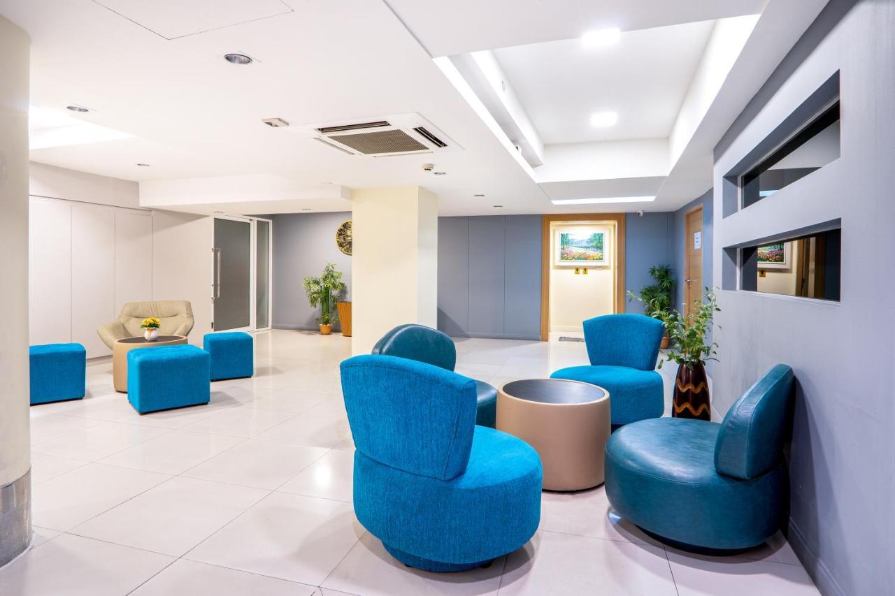 Grand Alpine Hotel Bangkok Zewnętrze zdjęcie
